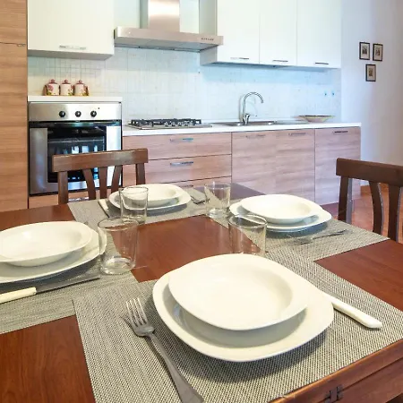 Casa Vacanza Le Campanelle Apartamento *
